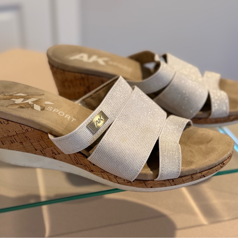 Anne Klein Sport White Cork Wedge Sandals Neutral Stretch Size 10